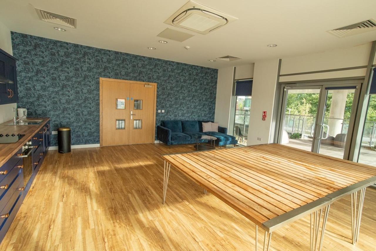 مانشستر Hallsphere - Stunning Apartment Salford Quays المظهر الخارجي الصورة